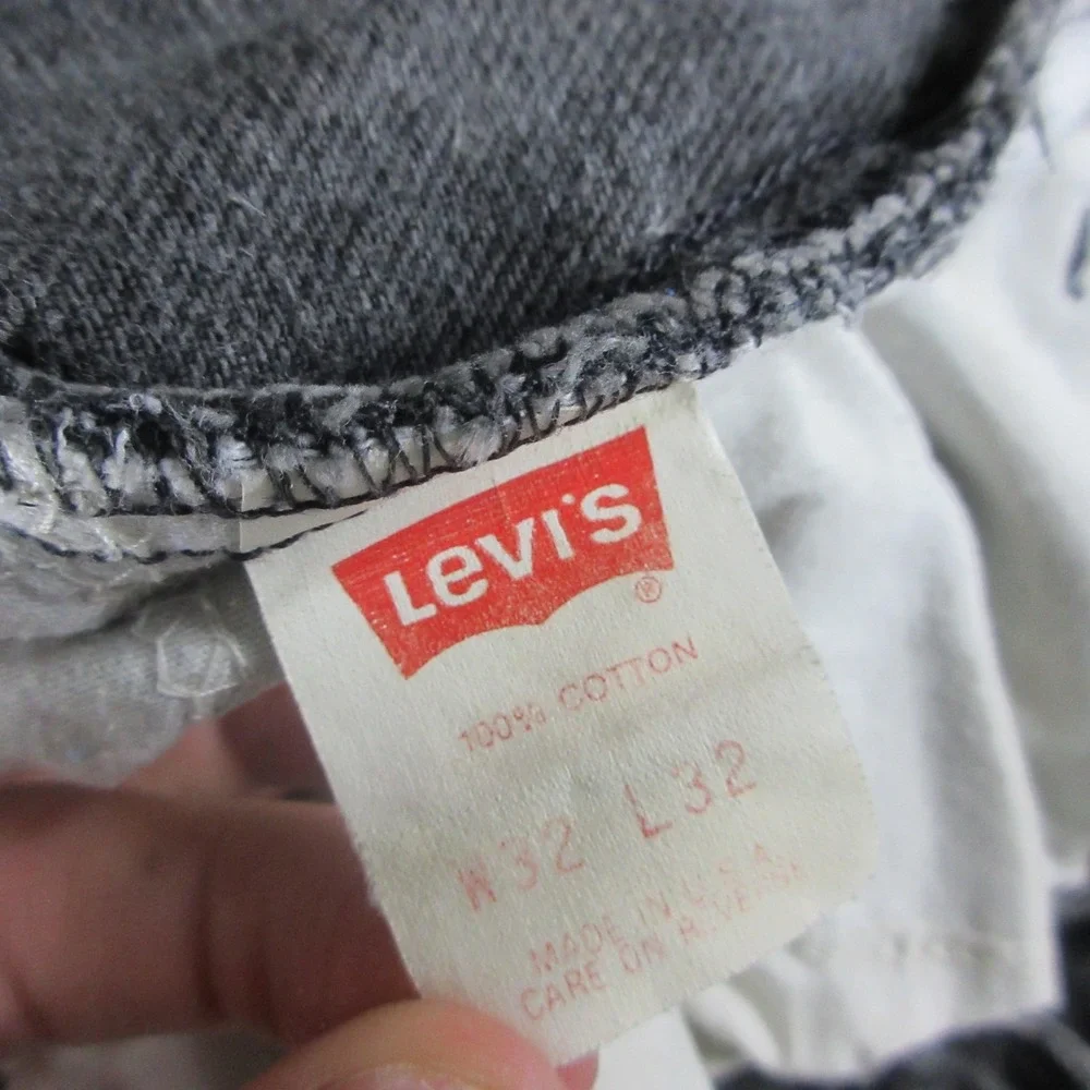 VINTAGE Levis 550 Jeans Mens 30x32 Gray Orange Tab Denim Distressed Straight 80s